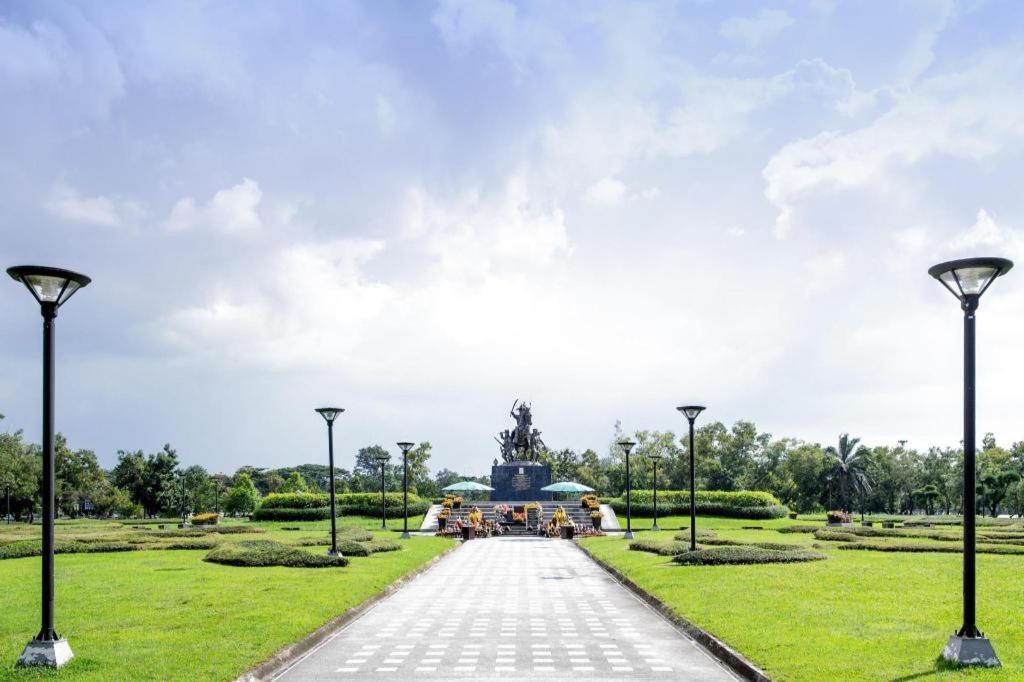 K.P. Grand Hotel Chanthaburi Ngoại thất bức ảnh
