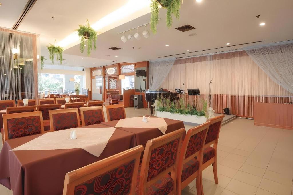 K.P. Grand Hotel Chanthaburi Ngoại thất bức ảnh