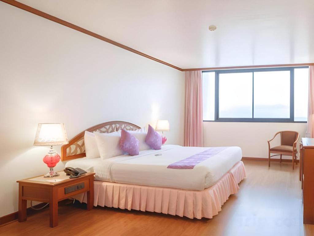 K.P. Grand Hotel Chanthaburi Ngoại thất bức ảnh