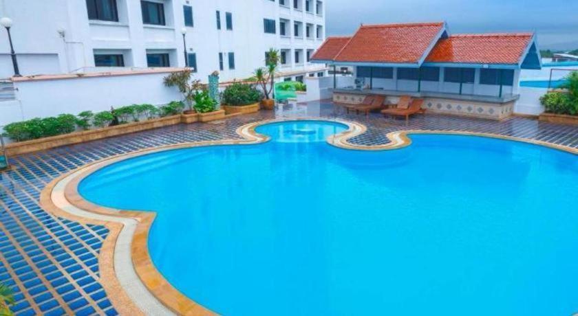 K.P. Grand Hotel Chanthaburi Ngoại thất bức ảnh