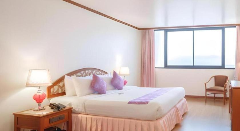 K.P. Grand Hotel Chanthaburi Ngoại thất bức ảnh