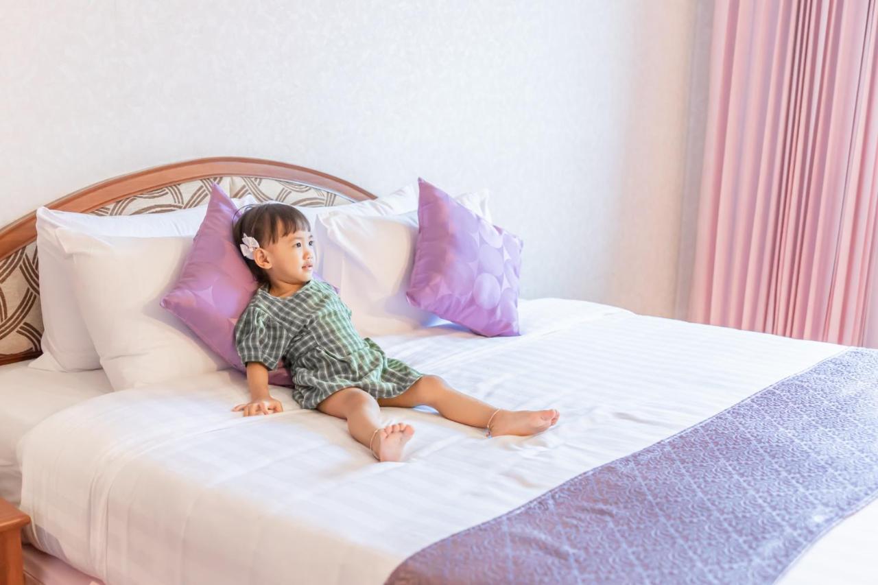 K.P. Grand Hotel Chanthaburi Ngoại thất bức ảnh