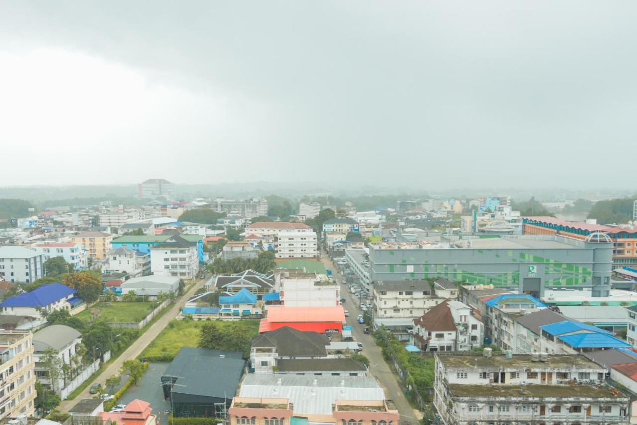 K.P. Grand Hotel Chanthaburi Ngoại thất bức ảnh